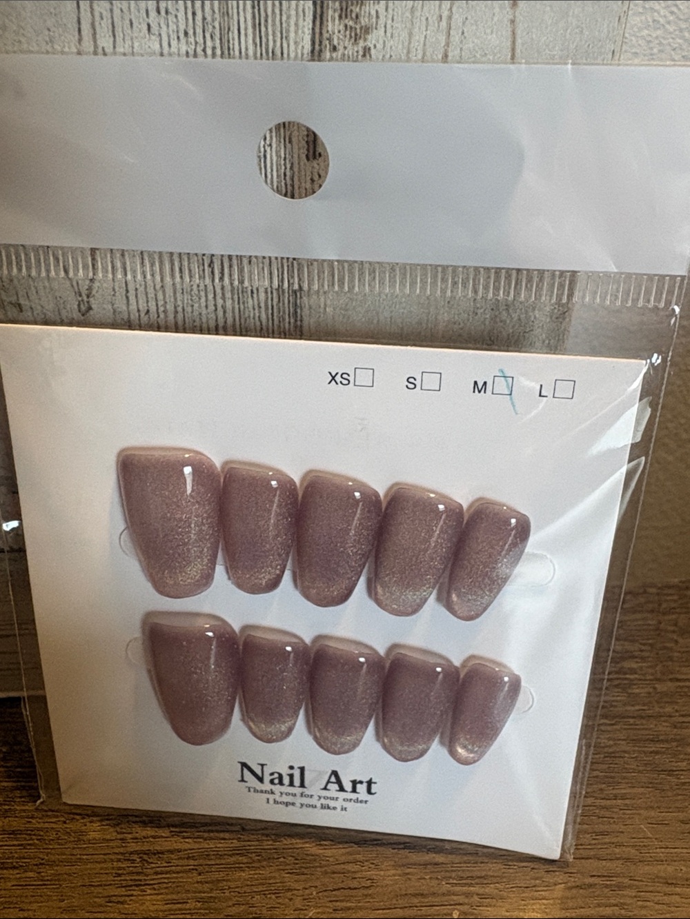 Press-On Nails in Mauve Shimmer